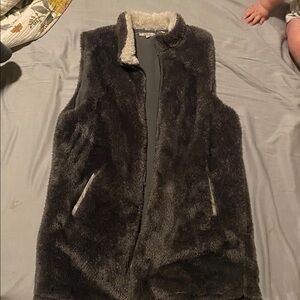 JODIFL Faux Fur Vest in Dark Brown